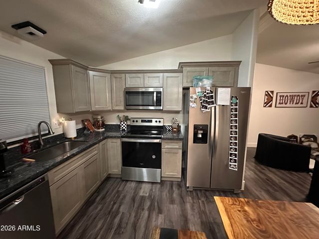 18245 N 21st Street 69, Phoenix, AZ 85022