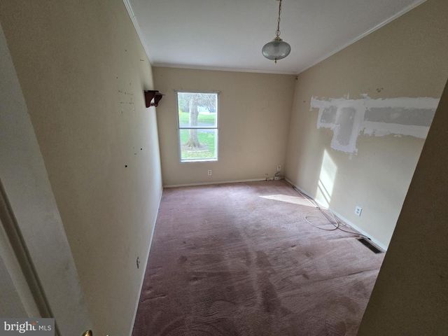 5 OAK CIR, Quakertown, PA 18951