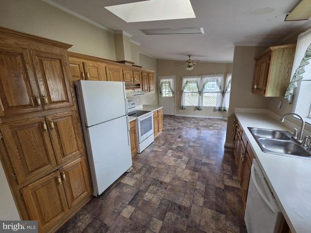 5 OAK CIR, Quakertown, PA 18951