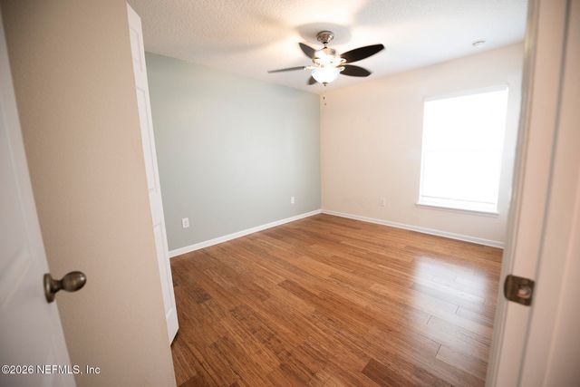 3221 ROUNDABOUT Drive, Middleburg, FL 32068