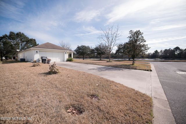 3221 ROUNDABOUT Drive, Middleburg, FL 32068