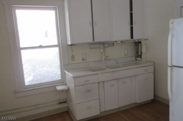 45 Lincoln Pl, Irvington Twp., NJ 07111