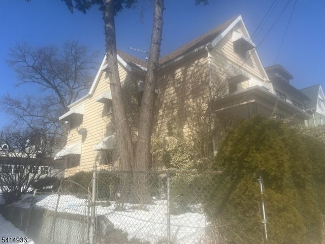 45 Lincoln Pl, Irvington Twp., NJ 07111