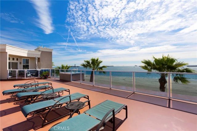 1500 E Ocean Boulevard 206, Long Beach, CA 90802
