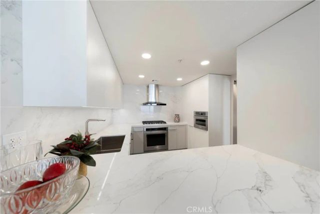 1500 E Ocean Boulevard 206, Long Beach, CA 90802