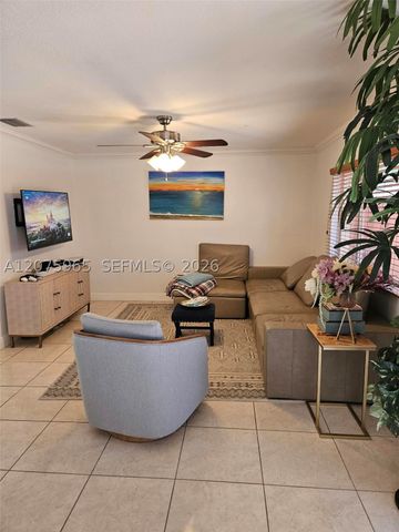16435 SW 96th Ter 16435, Miami, FL 33196