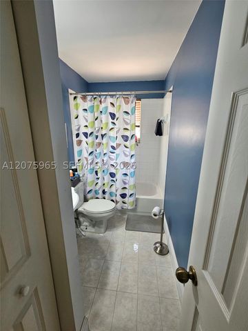 16435 SW 96th Ter 16435, Miami, FL 33196