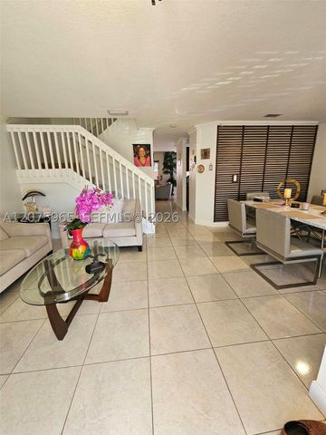 16435 SW 96th Ter 16435, Miami, FL 33196