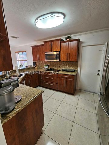16435 SW 96th Ter 16435, Miami, FL 33196