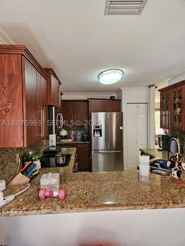 16435 SW 96th Ter 16435, Miami, FL 33196