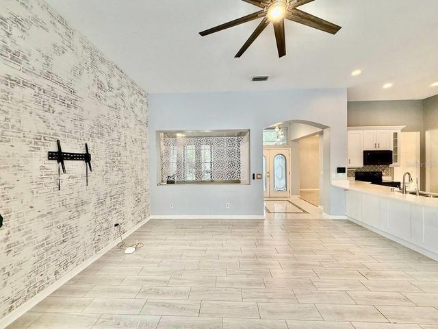 4301 RIVER CLOSE BOULEVARD, Valrico, FL 33596