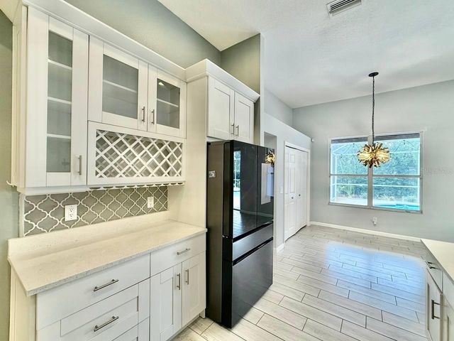 4301 RIVER CLOSE BOULEVARD, Valrico, FL 33596