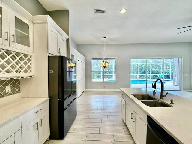 4301 RIVER CLOSE BOULEVARD, Valrico, FL 33596