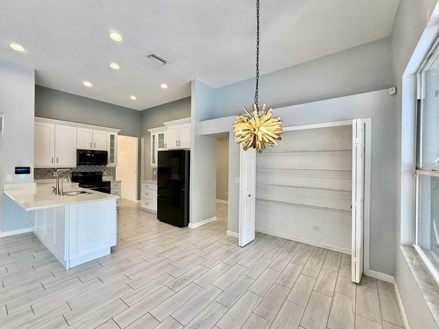 4301 RIVER CLOSE BOULEVARD, Valrico, FL 33596