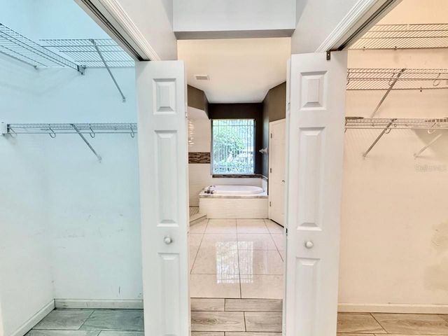 4301 RIVER CLOSE BOULEVARD, Valrico, FL 33596