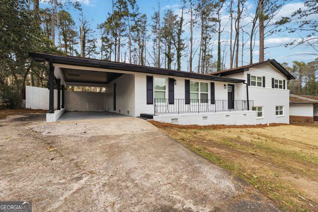 2275 Country Club Lane SW, Atlanta, GA 30311