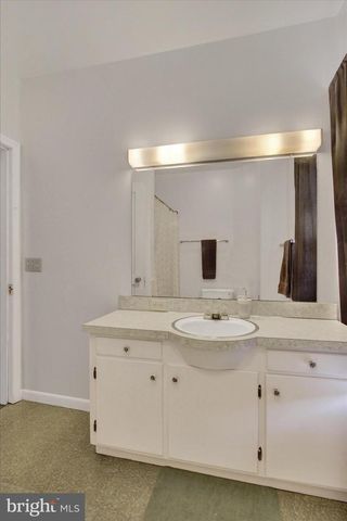 102 N QUEEN ST, Littlestown, PA 17340