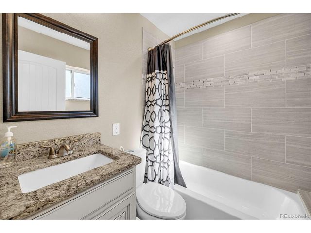 6514 Kline St, Arvada, CO 80004