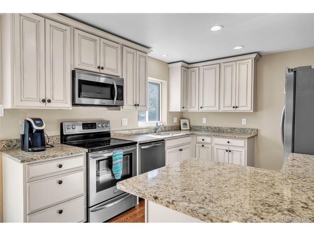 6514 Kline St, Arvada, CO 80004