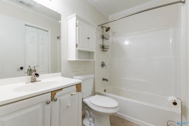 828 Cotaco Florette Road, Somerville, AL 35670