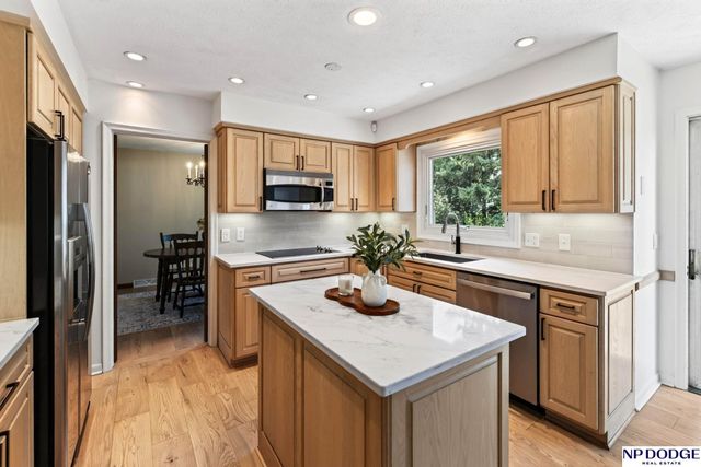 3629 S 114th Avenue, Omaha, NE 68144