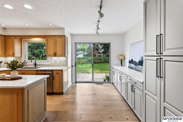 3629 S 114th Avenue, Omaha, NE 68144