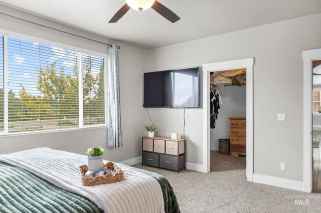 937 Silver Springs St, Middleton, ID 83644