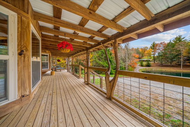 70 Gum Branch Rd, Jamestown, TN 38556