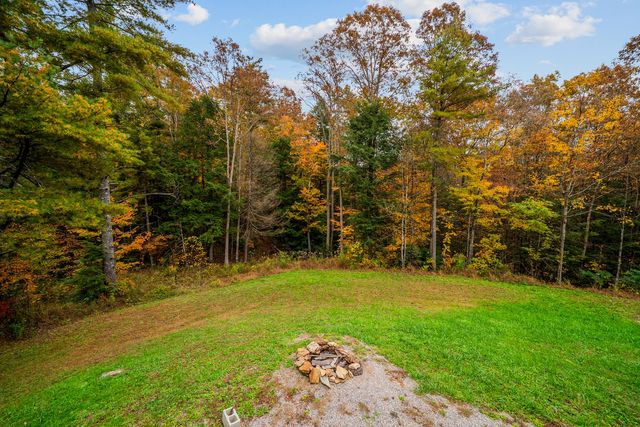 70 Gum Branch Rd, Jamestown, TN 38556