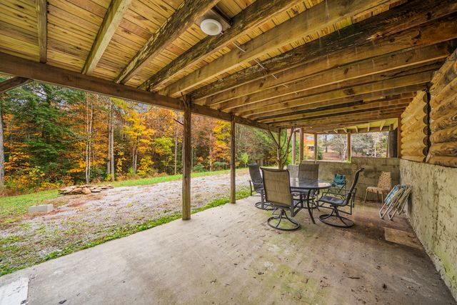 70 Gum Branch Rd, Jamestown, TN 38556