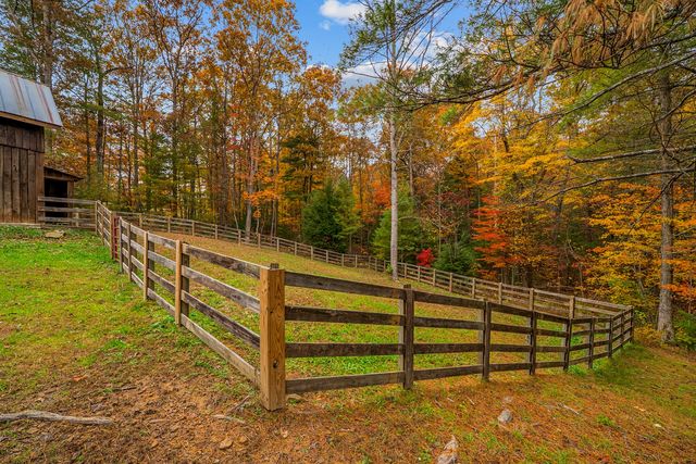 70 Gum Branch Rd, Jamestown, TN 38556