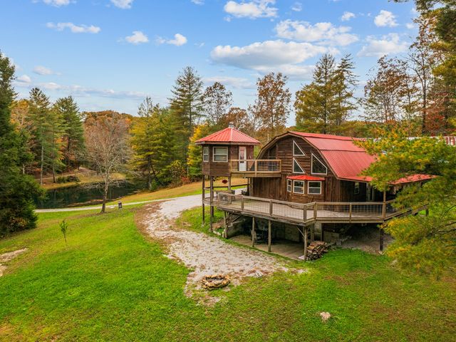 70 Gum Branch Rd, Jamestown, TN 38556