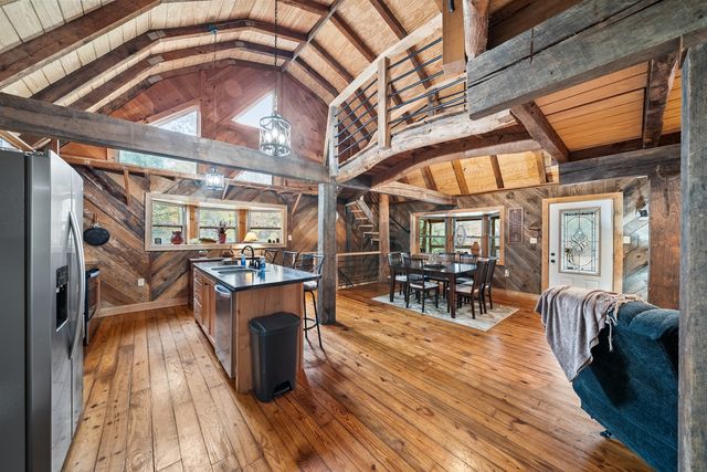 70 Gum Branch Rd, Jamestown, TN 38556