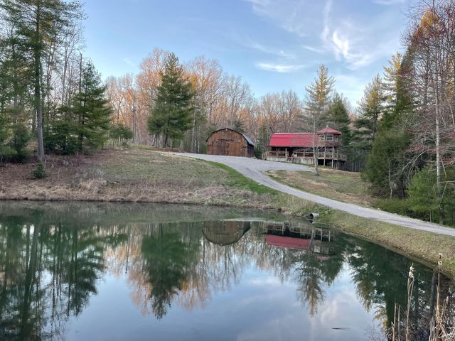 70 Gum Branch Rd, Jamestown, TN 38556