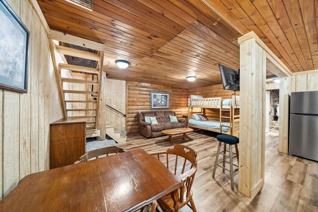 70 Gum Branch Rd, Jamestown, TN 38556