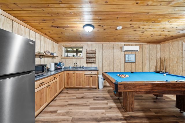 70 Gum Branch Rd, Jamestown, TN 38556