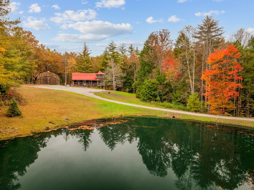 70 Gum Branch Rd, Jamestown, TN 38556