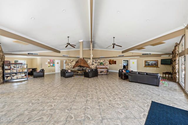 4201 Topanga Canyon Boulevard 61, Woodland Hills (los Angeles), CA 91364