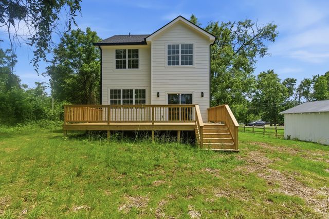 115 Rifle Range Rd, Old Hickory, TN 37138