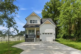 115 Rifle Range Rd, Old Hickory, TN 37138