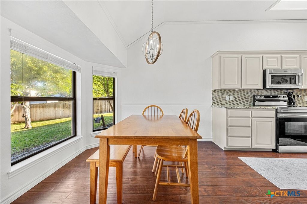 Image 38 of property listing at 1705 Lynx Circle, Harker Heights, TX 76548