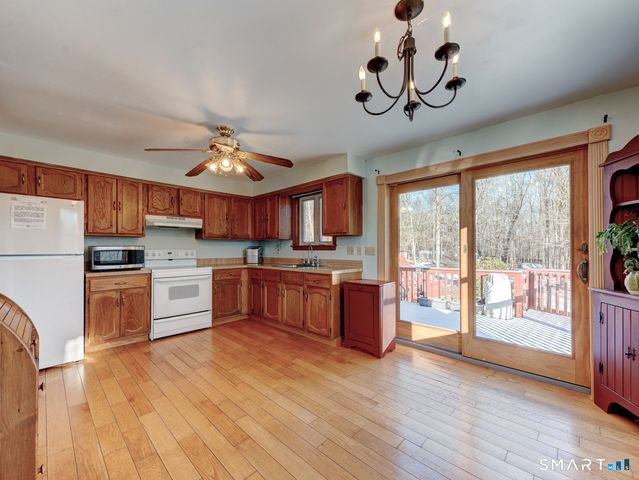 125 Chestnut Hill Road, Stafford, CT 06076