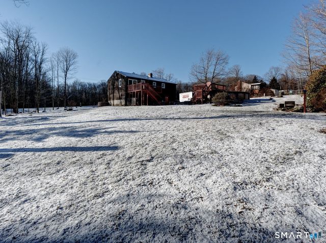 125 Chestnut Hill Road, Stafford, CT 06076