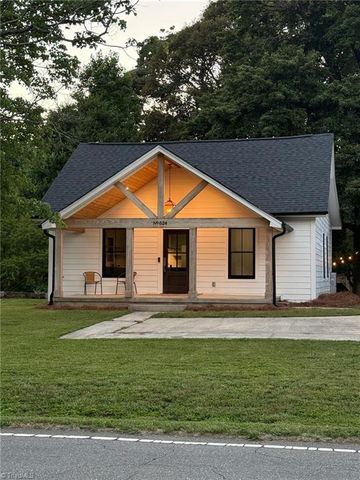 624 Lewisville Vienna Road, Lewisville, NC 27023