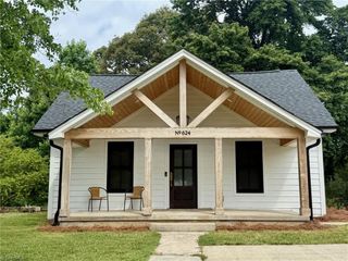 624 Lewisville Vienna Road, Lewisville, NC 27023