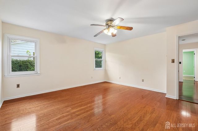 219 W 1st Street, Edison, NJ 08820