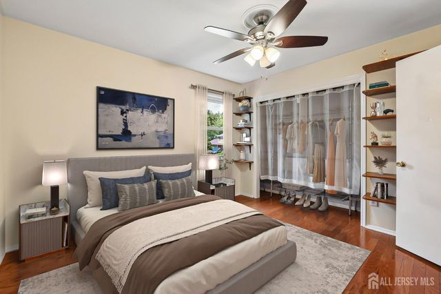 219 W 1st Street, Edison, NJ 08820