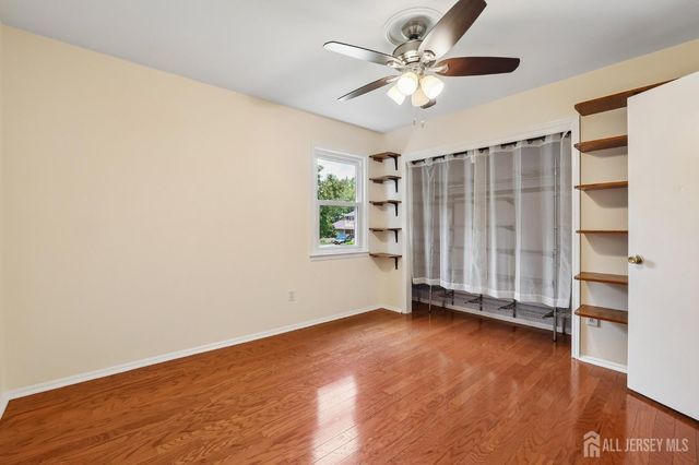 219 W 1st Street, Edison, NJ 08820