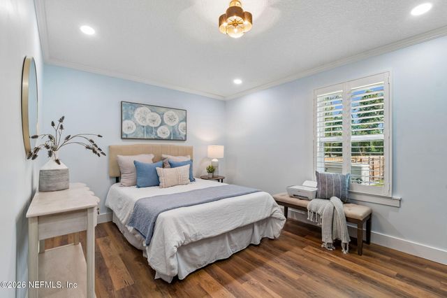 140 PIONEER Trail, Green Cove Springs, FL 32043