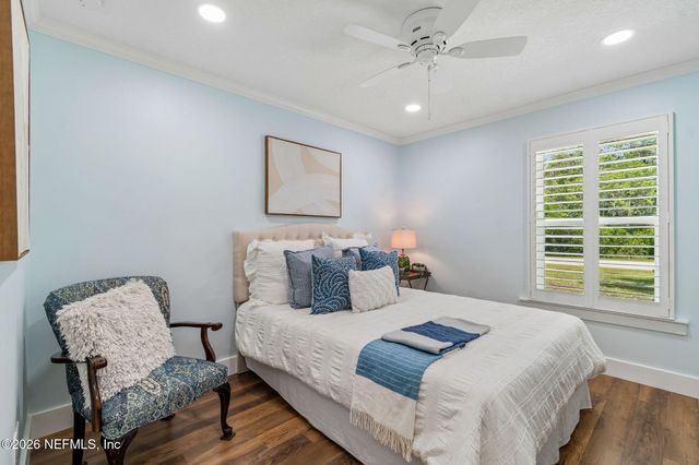 140 PIONEER Trail, Green Cove Springs, FL 32043